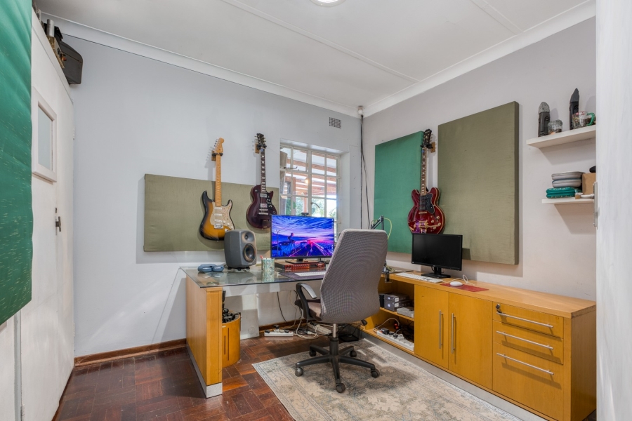 5 Bedroom Property for Sale in Franklin Roosevelt Park Gauteng