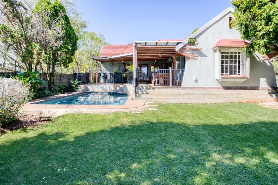 5 Bedroom Property for Sale in Franklin Roosevelt Park Gauteng