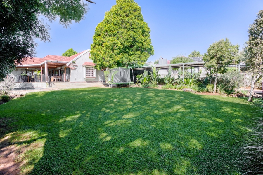 5 Bedroom Property for Sale in Franklin Roosevelt Park Gauteng