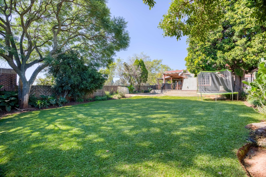 5 Bedroom Property for Sale in Franklin Roosevelt Park Gauteng