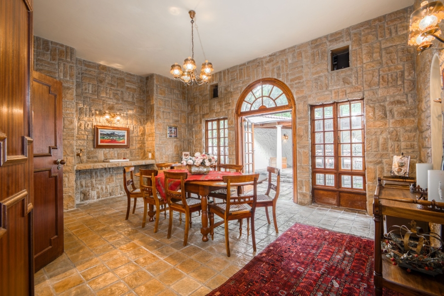 6 Bedroom Property for Sale in Victory Park Gauteng