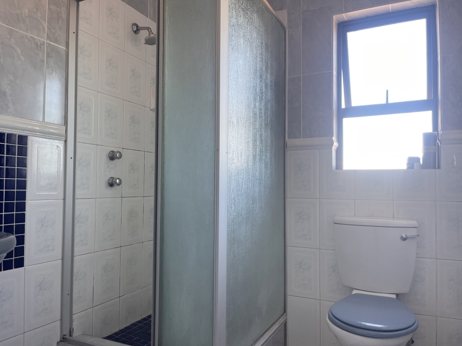 2 Bedroom Property for Sale in Cheltondale Gauteng