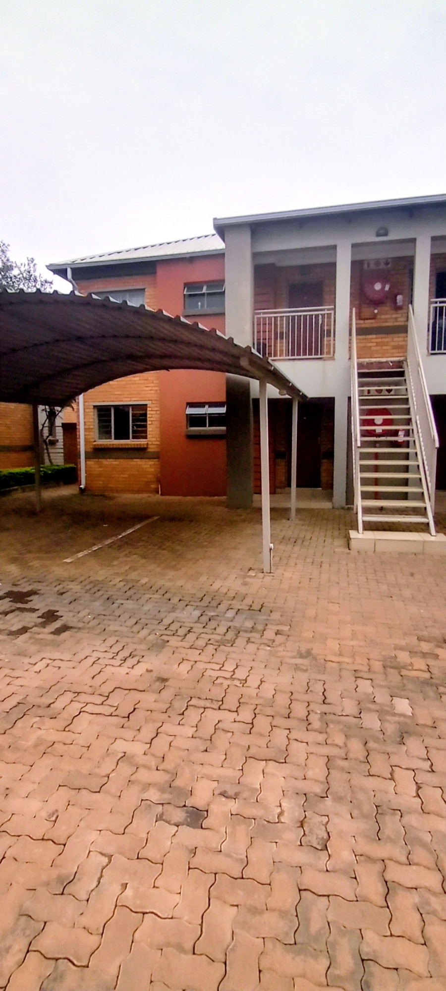 2 Bedroom Property for Sale in Andeon AH Gauteng
