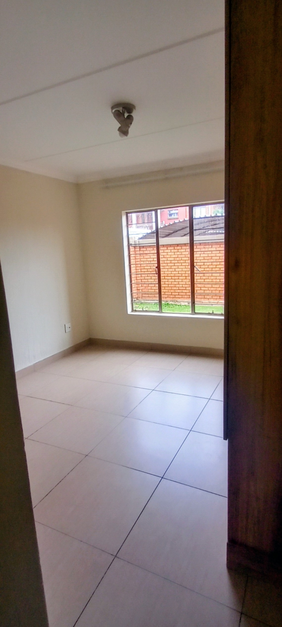 2 Bedroom Property for Sale in Andeon AH Gauteng