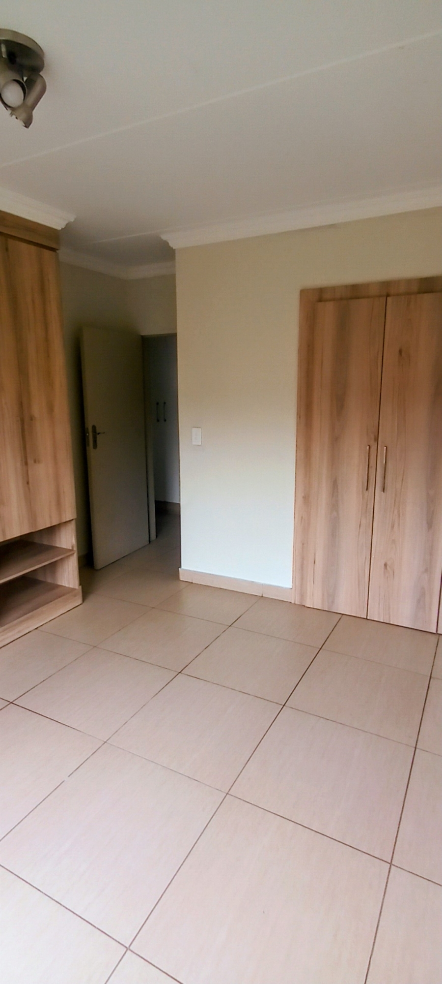 2 Bedroom Property for Sale in Andeon AH Gauteng
