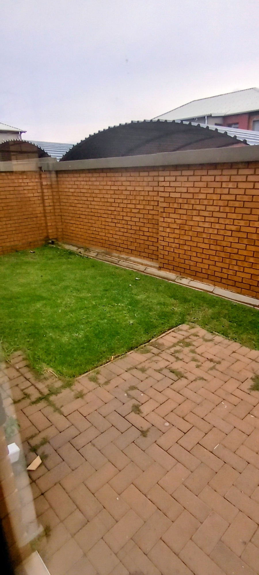 2 Bedroom Property for Sale in Andeon AH Gauteng