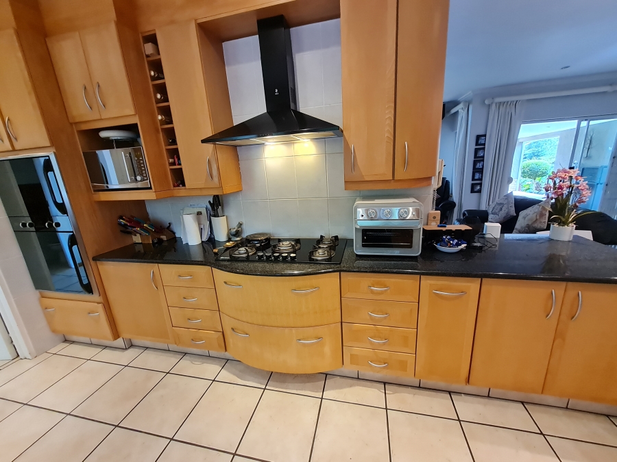 5 Bedroom Property for Sale in Northcliff Gauteng