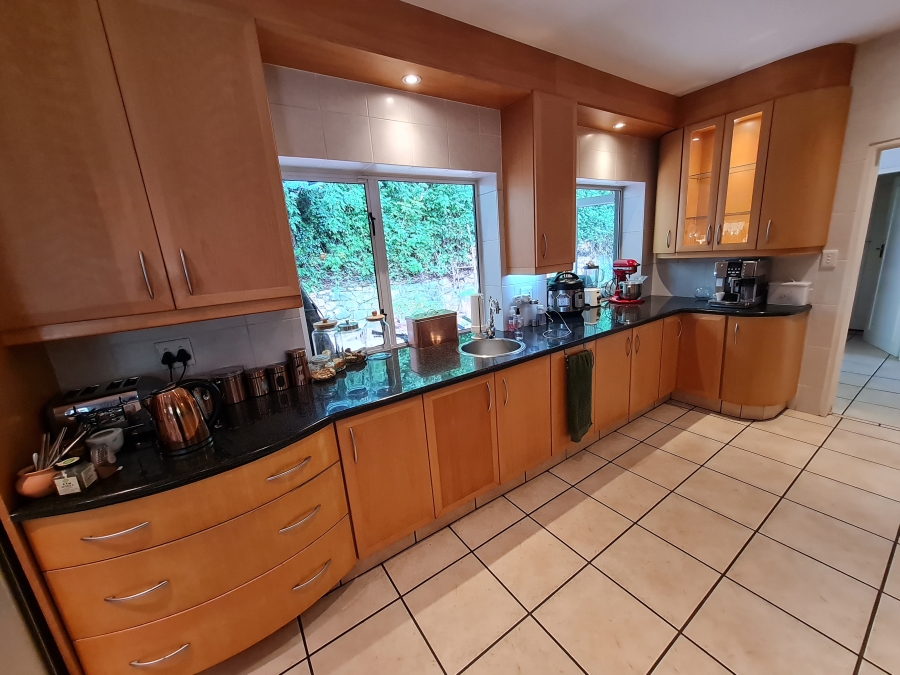5 Bedroom Property for Sale in Northcliff Gauteng