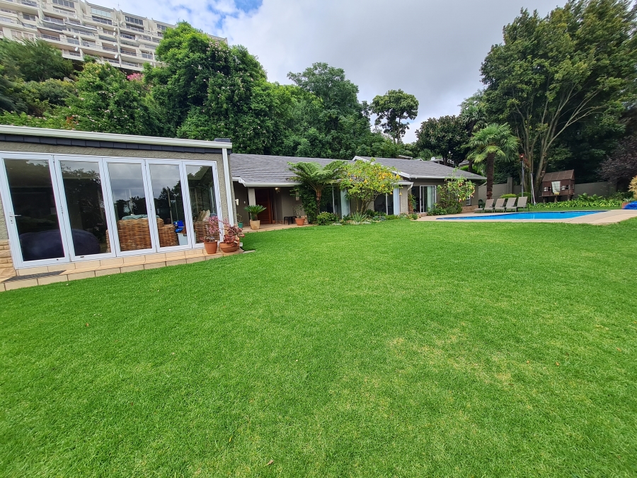 5 Bedroom Property for Sale in Northcliff Gauteng