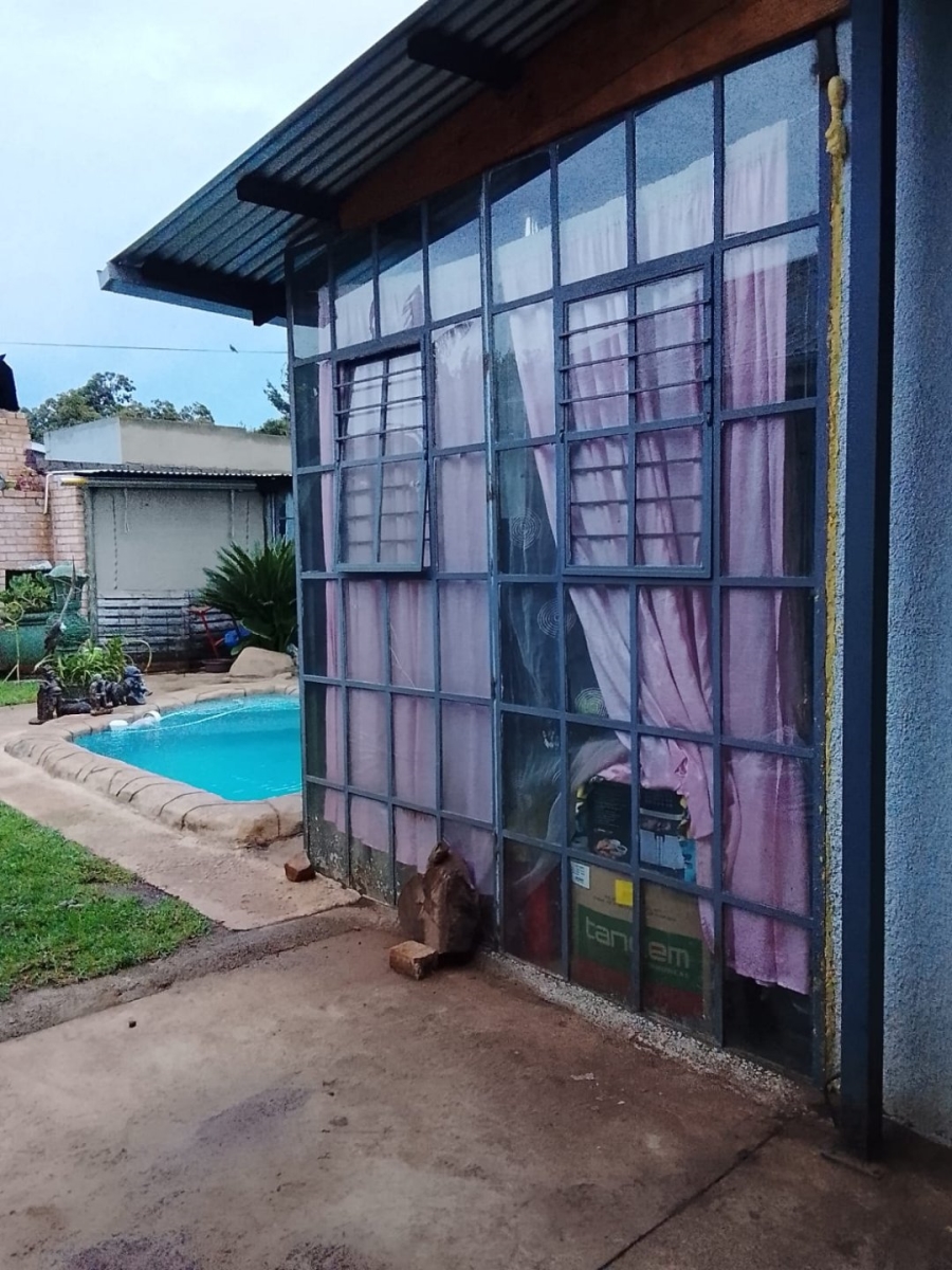 3 Bedroom Property for Sale in Randgate Gauteng