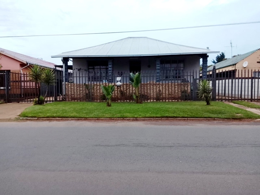 3 Bedroom Property for Sale in Randgate Gauteng