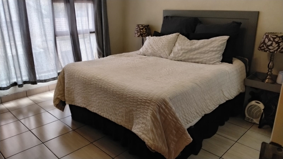 2 Bedroom Property for Sale in Sugar Bush Estate Gauteng