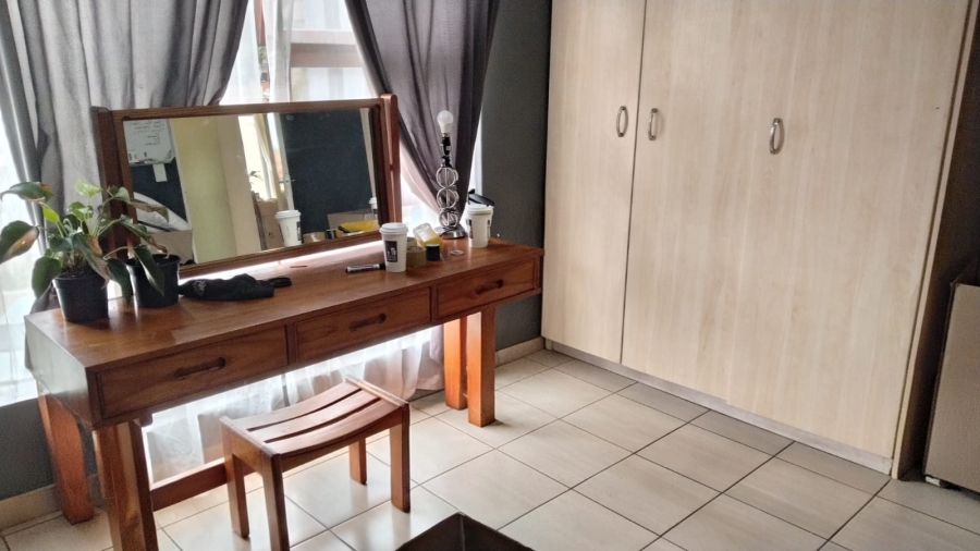 2 Bedroom Property for Sale in Sugar Bush Estate Gauteng