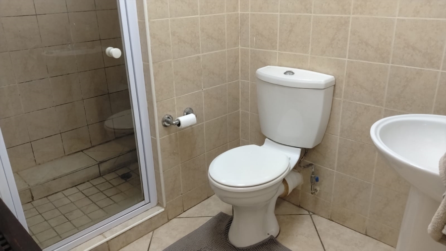 2 Bedroom Property for Sale in Sugar Bush Estate Gauteng