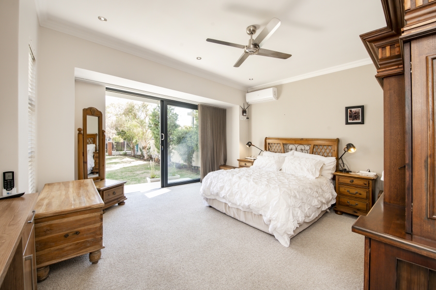 To Let 3 Bedroom Property for Rent in Waterfall Country Village Gauteng