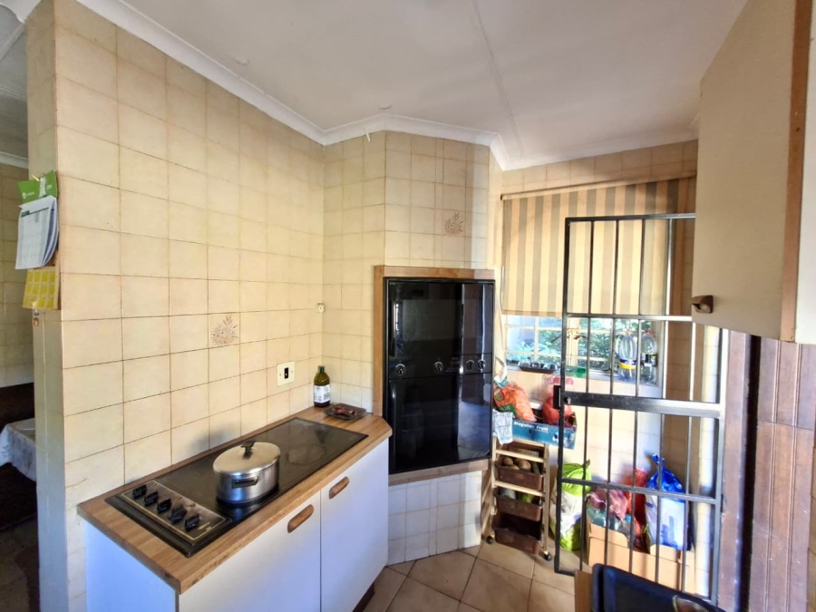 4 Bedroom Property for Sale in Morningside Manor Gauteng