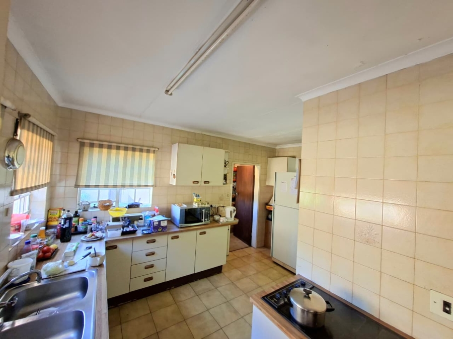 4 Bedroom Property for Sale in Morningside Manor Gauteng