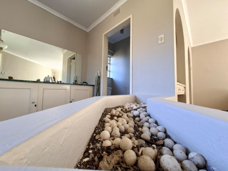 4 Bedroom Property for Sale in Morningside Manor Gauteng