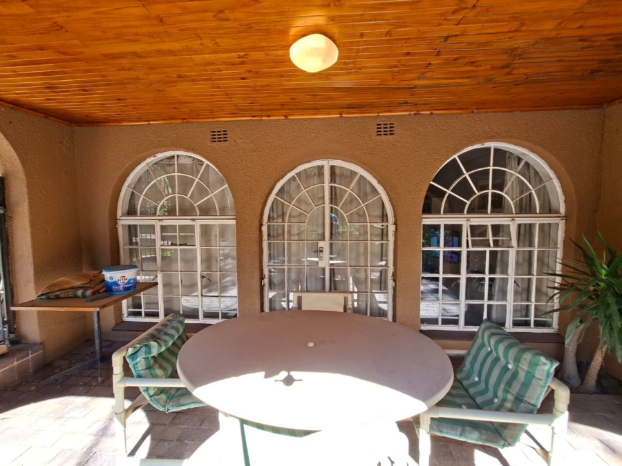 4 Bedroom Property for Sale in Morningside Manor Gauteng