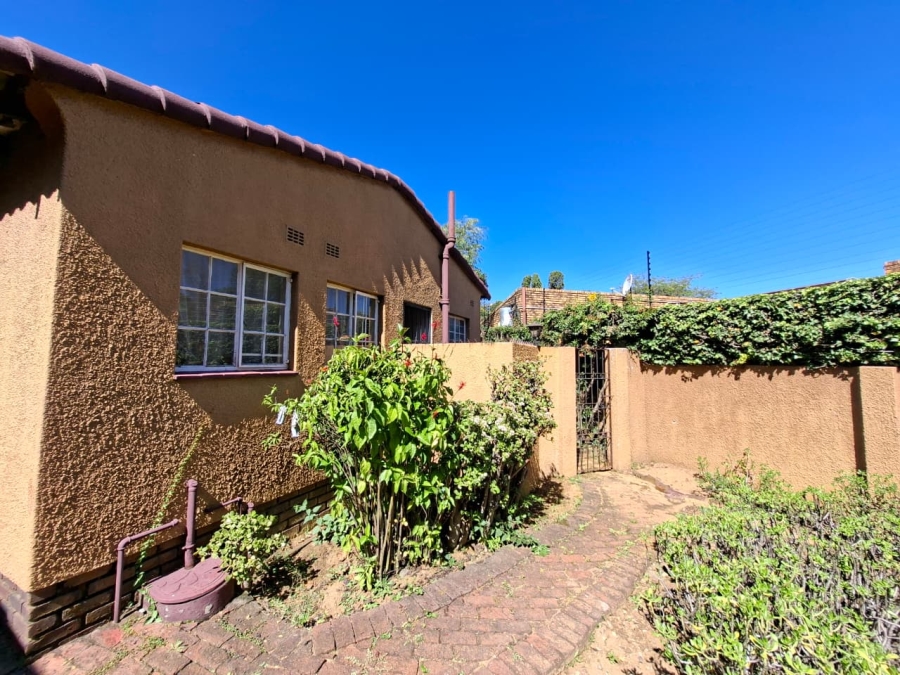 4 Bedroom Property for Sale in Morningside Manor Gauteng