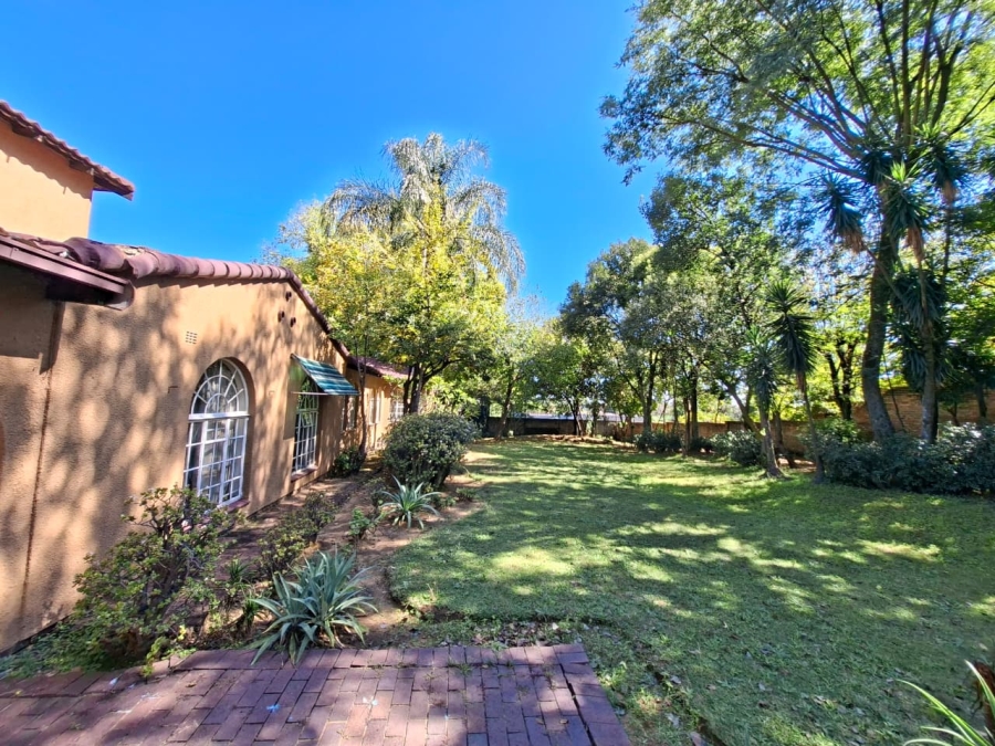 4 Bedroom Property for Sale in Morningside Manor Gauteng