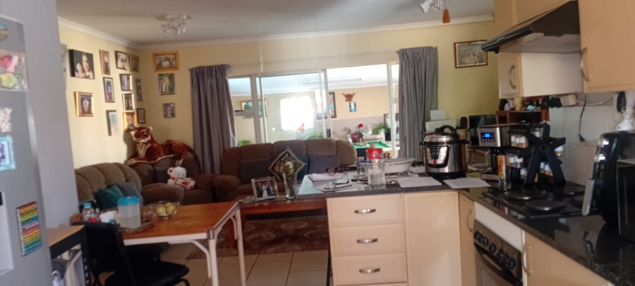 3 Bedroom Property for Sale in The Orchards Gauteng