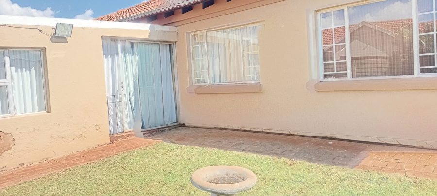 3 Bedroom Property for Sale in The Orchards Gauteng