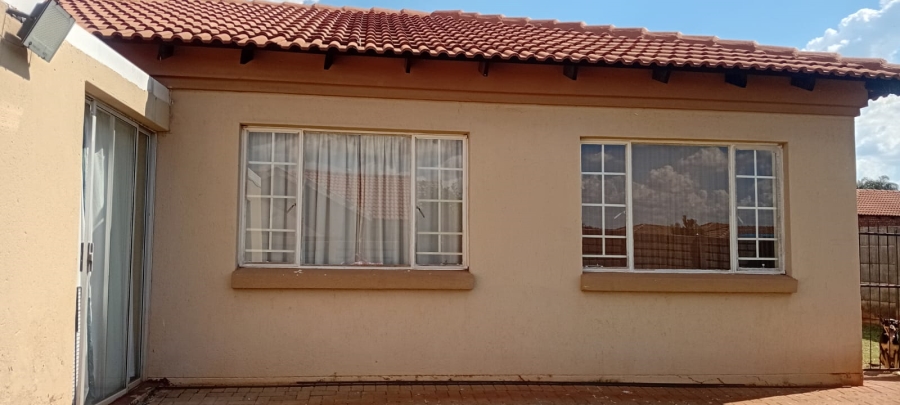 3 Bedroom Property for Sale in The Orchards Gauteng