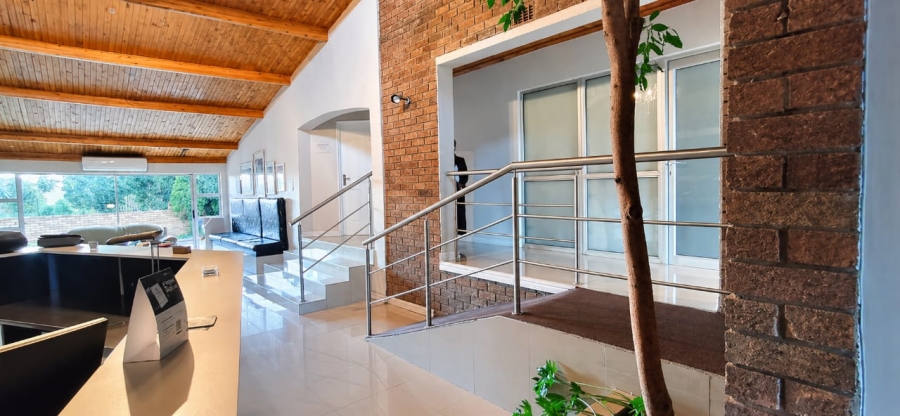 To Let Commercial Property for Rent in Glenvista Gauteng