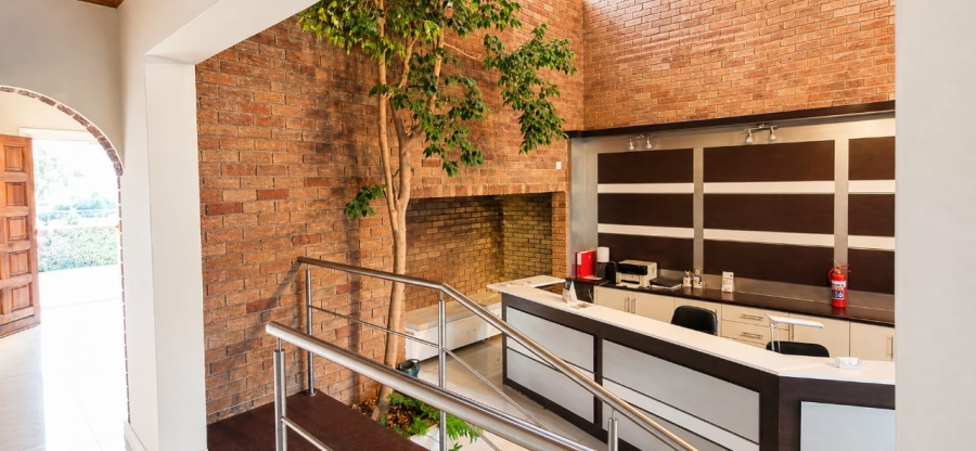 To Let Commercial Property for Rent in Glenvista Gauteng