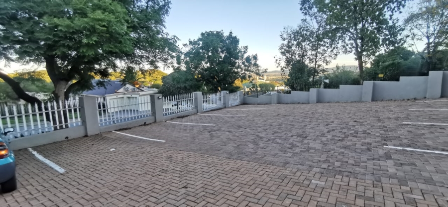 To Let Commercial Property for Rent in Glenvista Gauteng