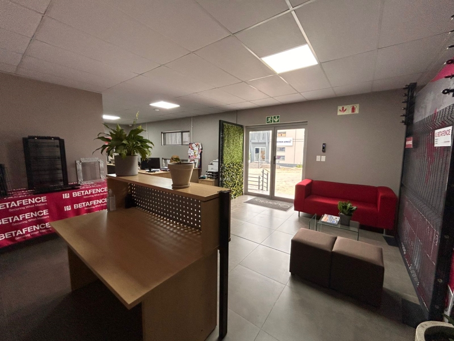 To Let Commercial Property for Rent in Knoppieslaagte Gauteng