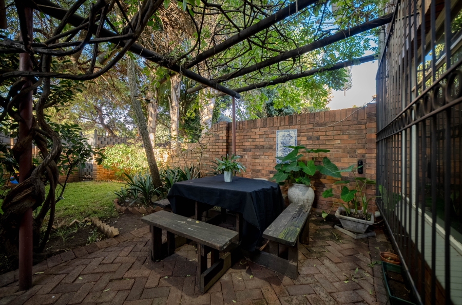 3 Bedroom Property for Sale in Garsfontein Gauteng