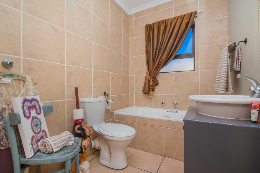 3 Bedroom Property for Sale in Chancliff Ridge Gauteng
