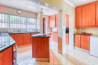 3 Bedroom Property for Sale in Glenvista Gauteng