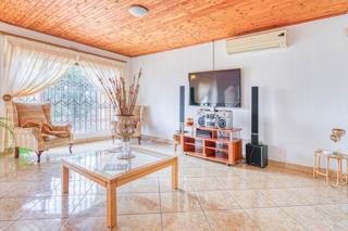 3 Bedroom Property for Sale in Glenvista Gauteng