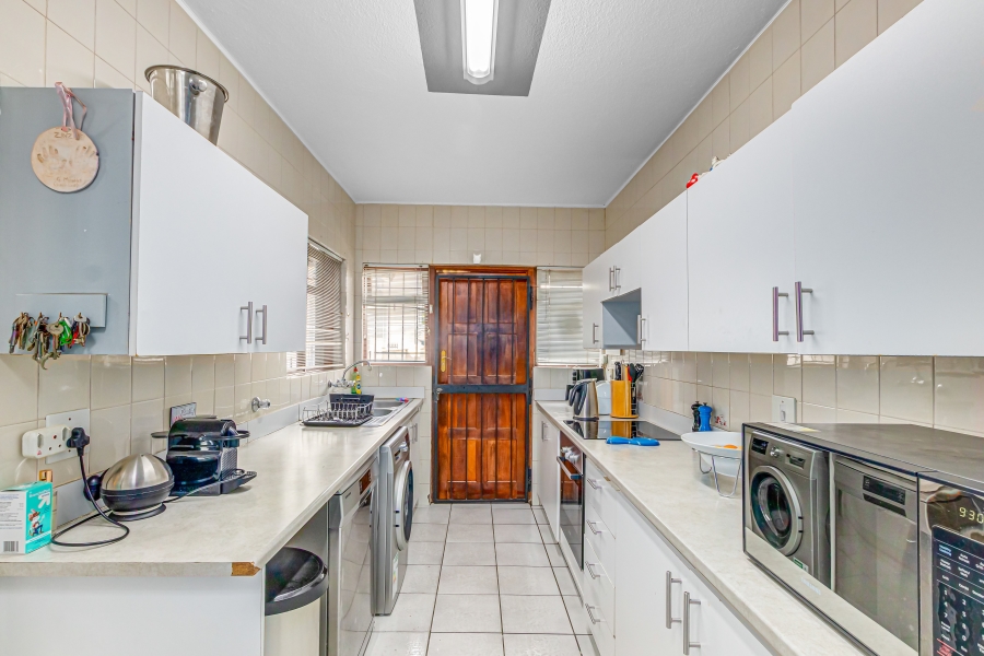3 Bedroom Property for Sale in Bryanston Gauteng