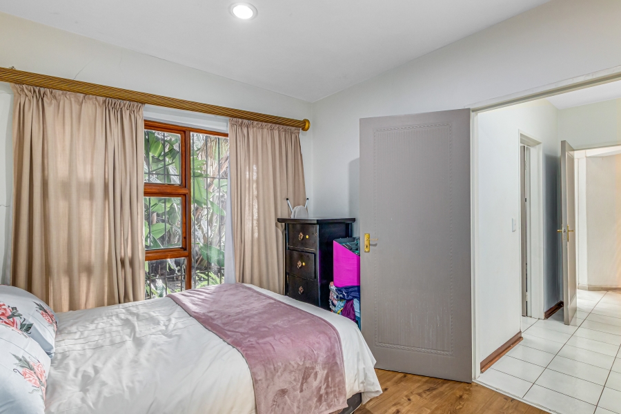 3 Bedroom Property for Sale in Bryanston Gauteng