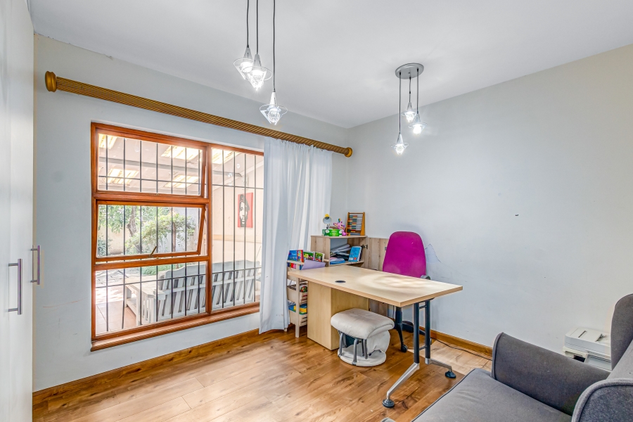 3 Bedroom Property for Sale in Bryanston Gauteng