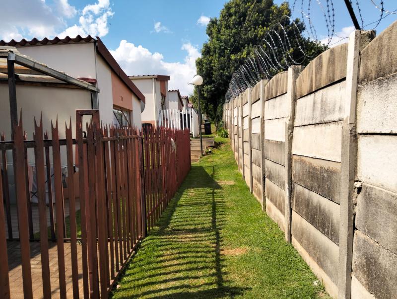 3 Bedroom Property for Sale in Ridgeway Gauteng