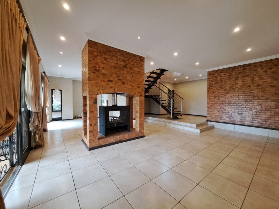 4 Bedroom Property for Sale in Clubview Gauteng