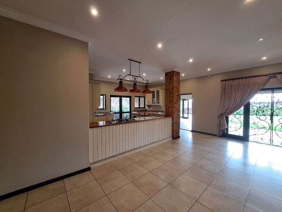 4 Bedroom Property for Sale in Clubview Gauteng