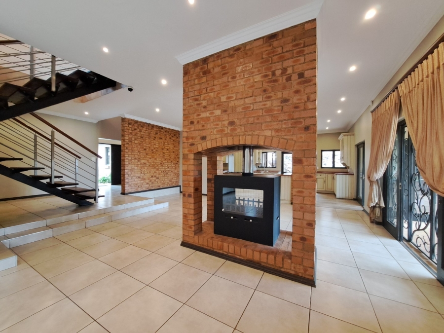 4 Bedroom Property for Sale in Clubview Gauteng