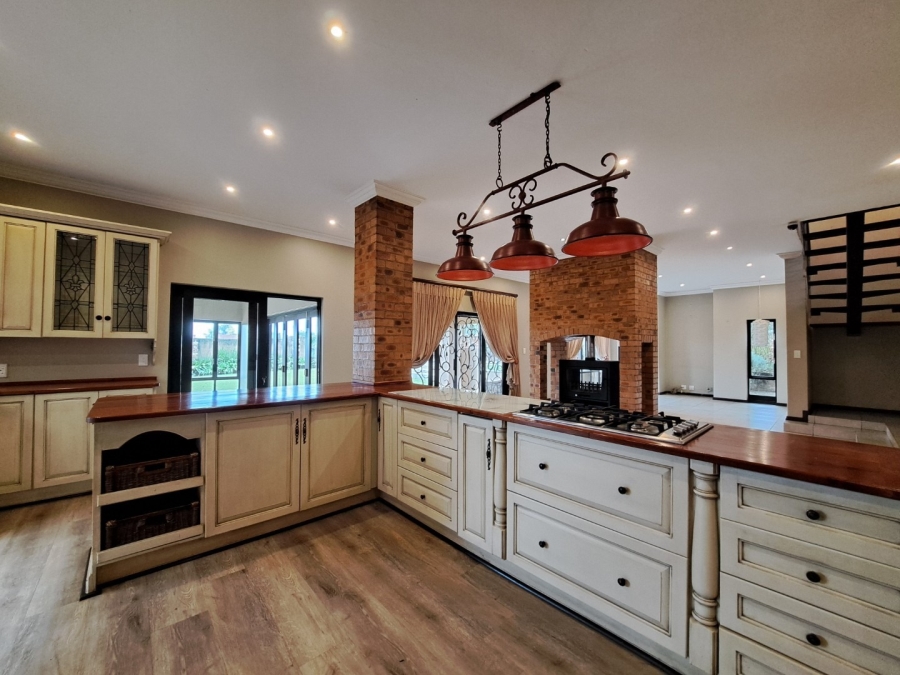 4 Bedroom Property for Sale in Clubview Gauteng