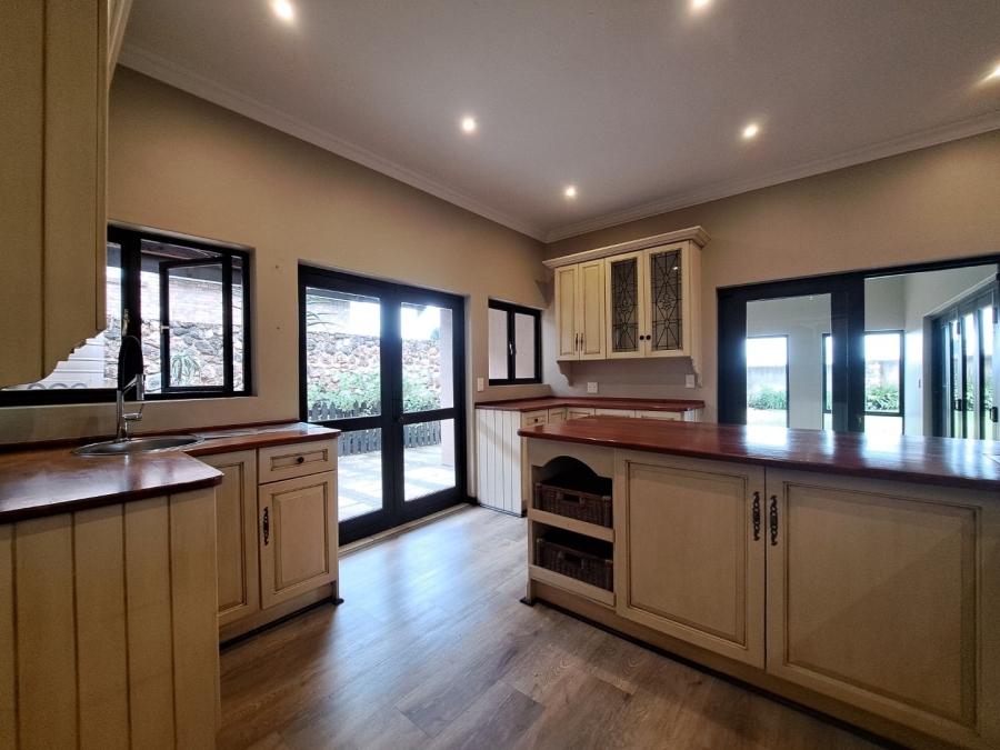 4 Bedroom Property for Sale in Clubview Gauteng