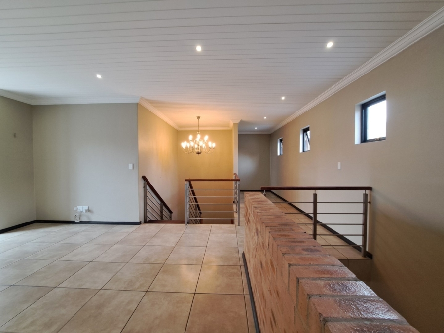 4 Bedroom Property for Sale in Clubview Gauteng