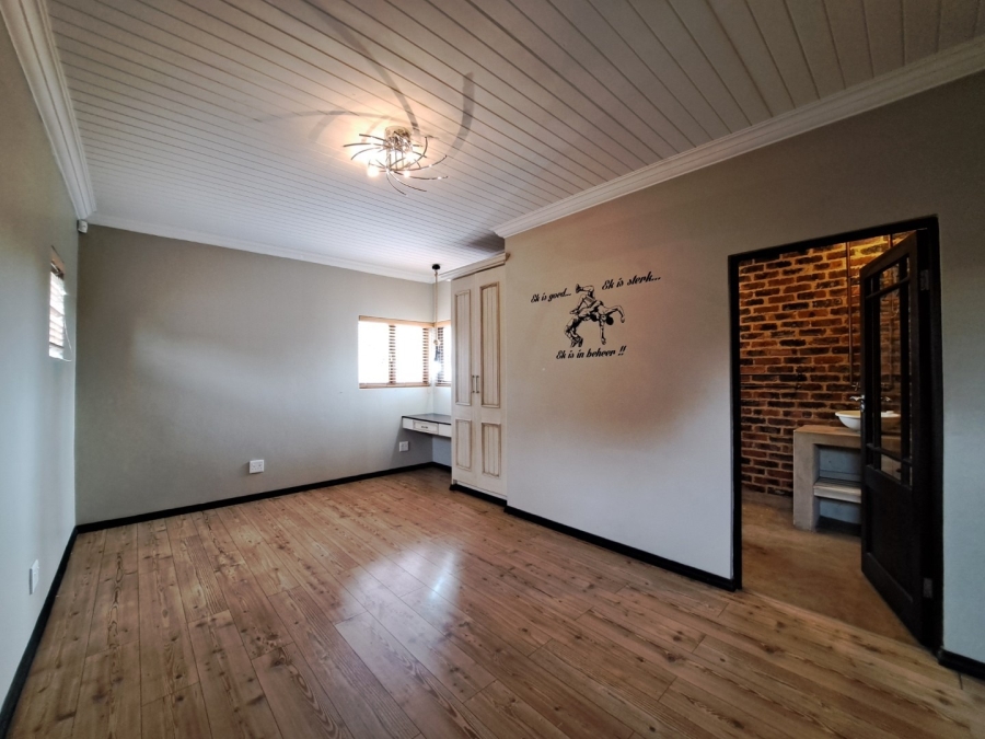 4 Bedroom Property for Sale in Clubview Gauteng