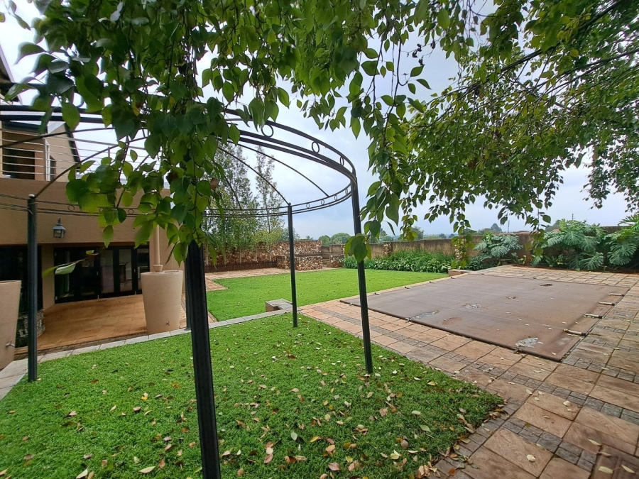 4 Bedroom Property for Sale in Clubview Gauteng