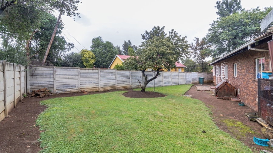 4 Bedroom Property for Sale in Albertsdal Gauteng