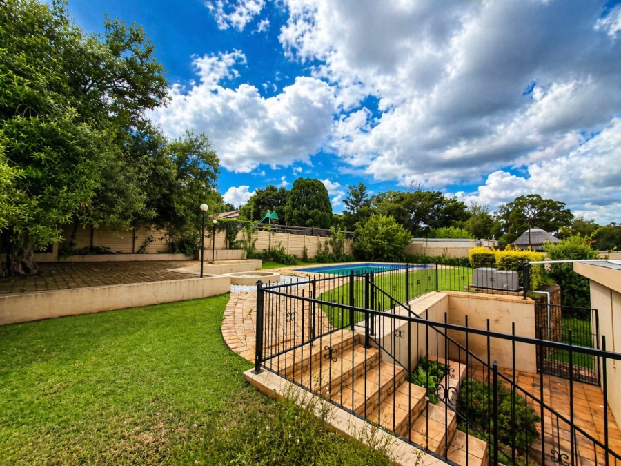4 Bedroom Property for Sale in Waterkloof Ridge Gauteng